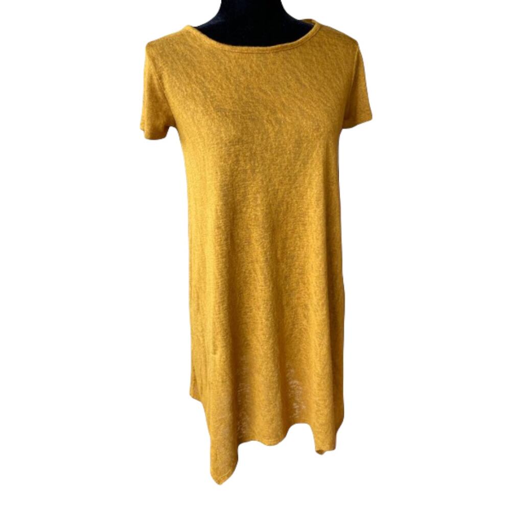 Forever 21 Womens Dress Size Medium Mustard Yellow Sweater Short Sleeves‎